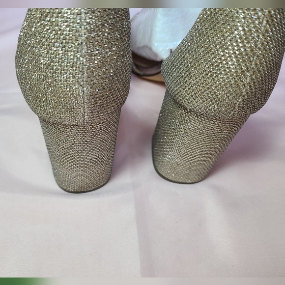 Nina Silver Chunky Rhinestones Heels 🤍🌴 - Picture 8 of 9